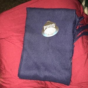 Pugs scarf